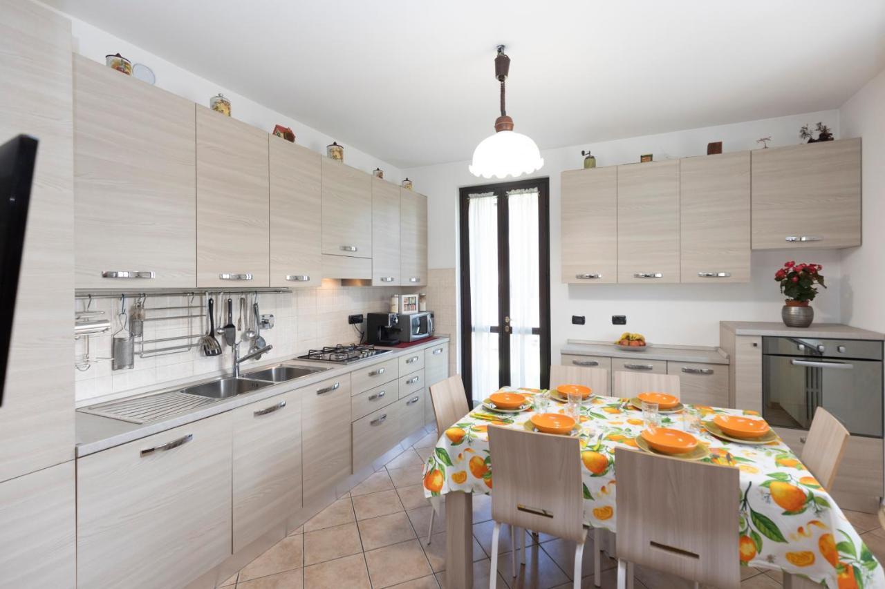 Villa Anna Монкалиери Екстериор снимка